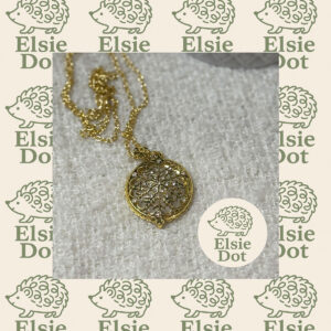Magnifying Necklace Pendant - Snowflake