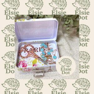 Vintage Style Tin with Accessories - Paris
