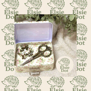 Vintage Style Tin with Accessories - Pretty Posies